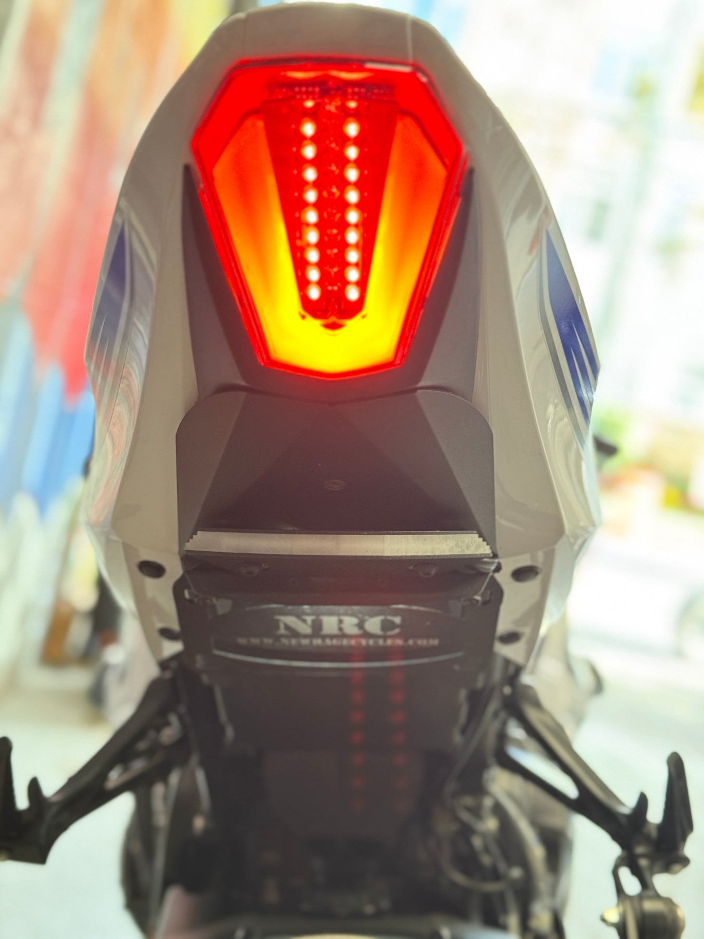 2018 SUZUKI GSXR 1000R WHITE BLIZZARD PEARL