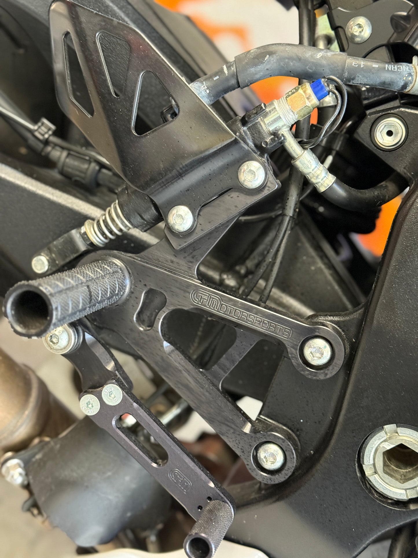 2018 SUZUKI GSXR 1000R WHITE BLIZZARD PEARL