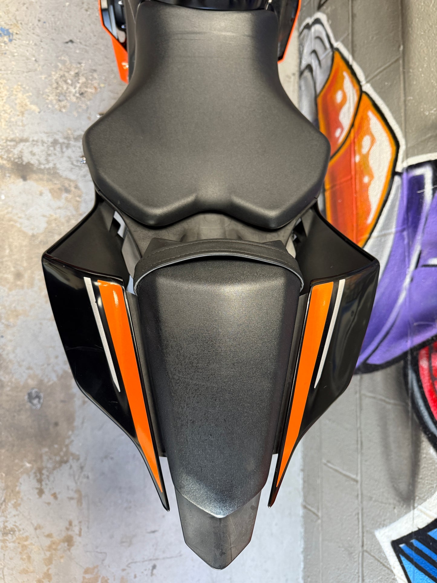 2020 Yamaha R6 AKRAPOVIC Vivid Orange Black