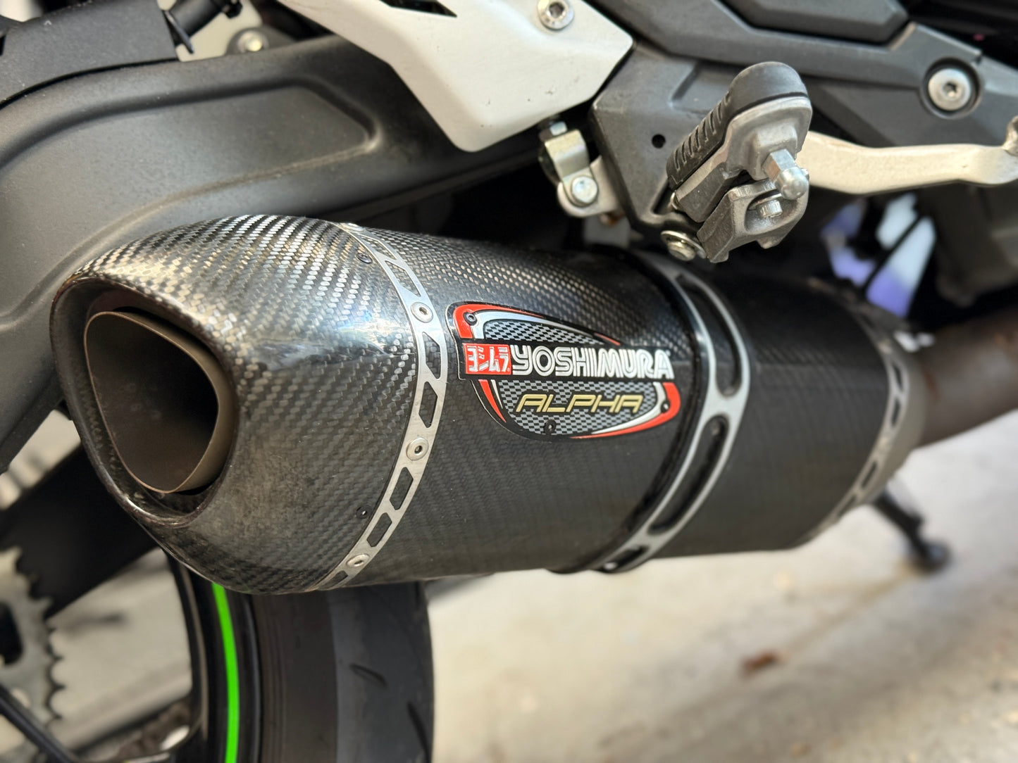 2024 KAWASAKI NINJA 650 NON ABS YOSHIMURA