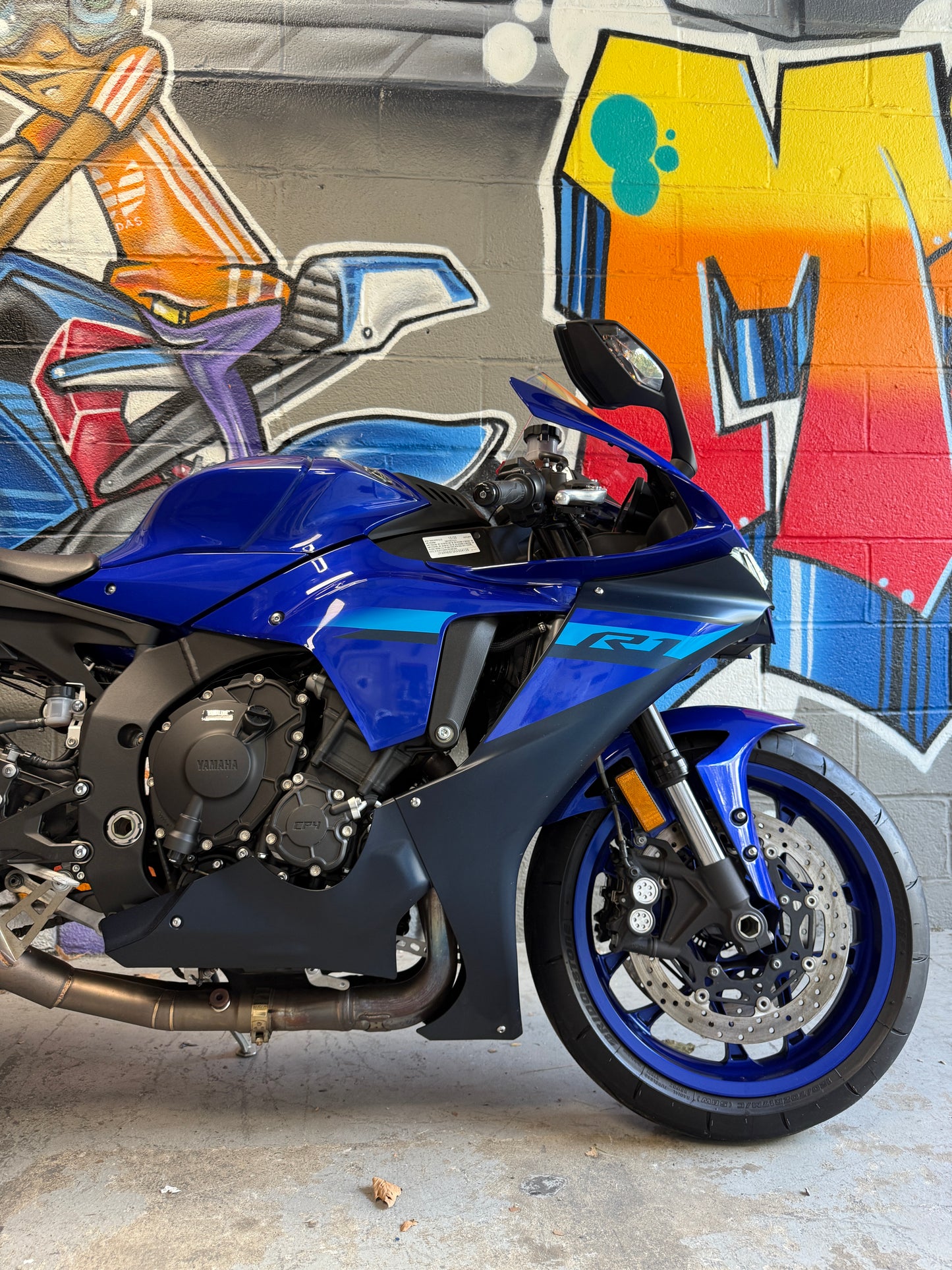 2024 Yamaha YZF R1 Yamaha Blue
