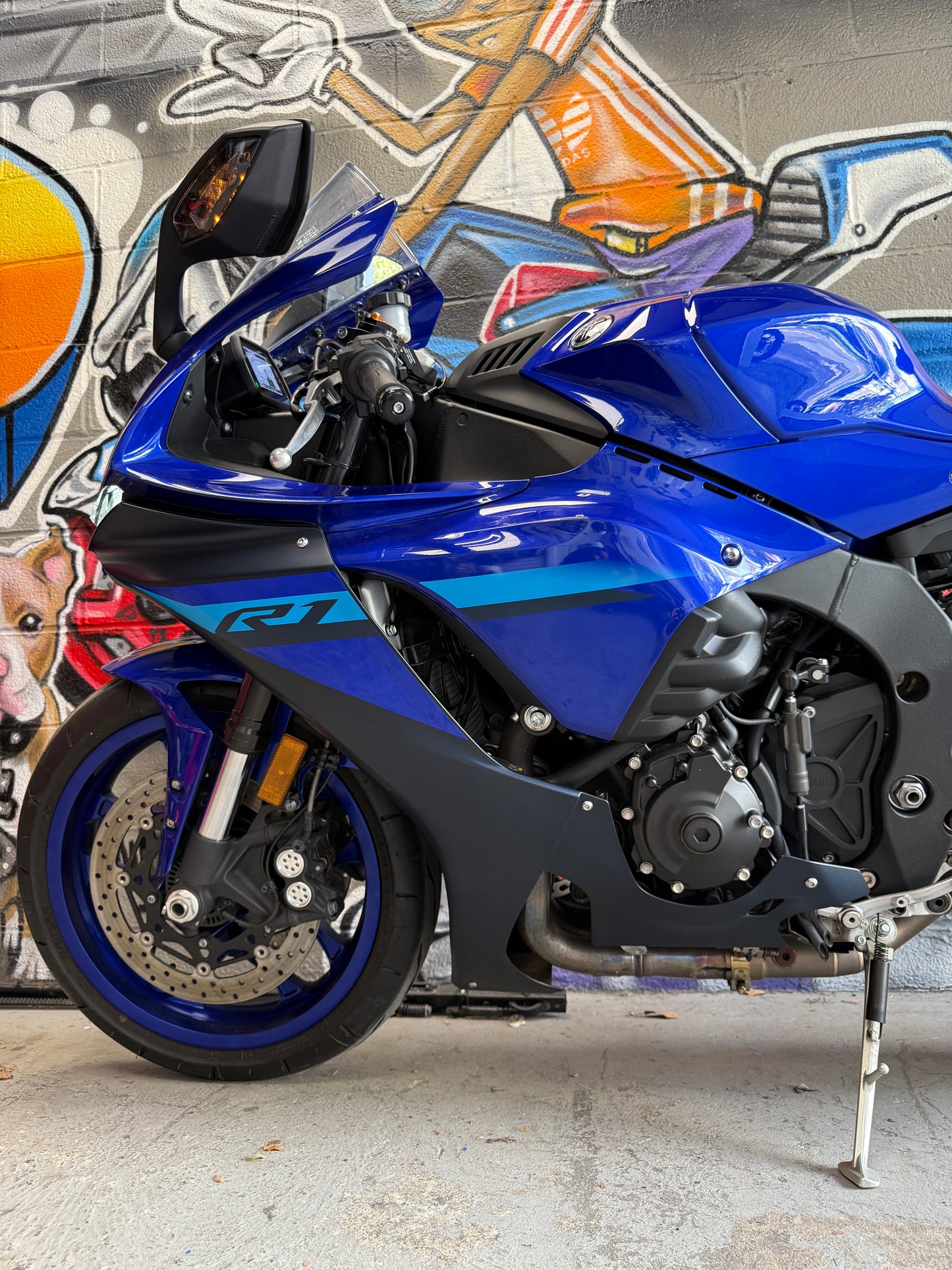 2024 Yamaha YZF R1 Yamaha Blue