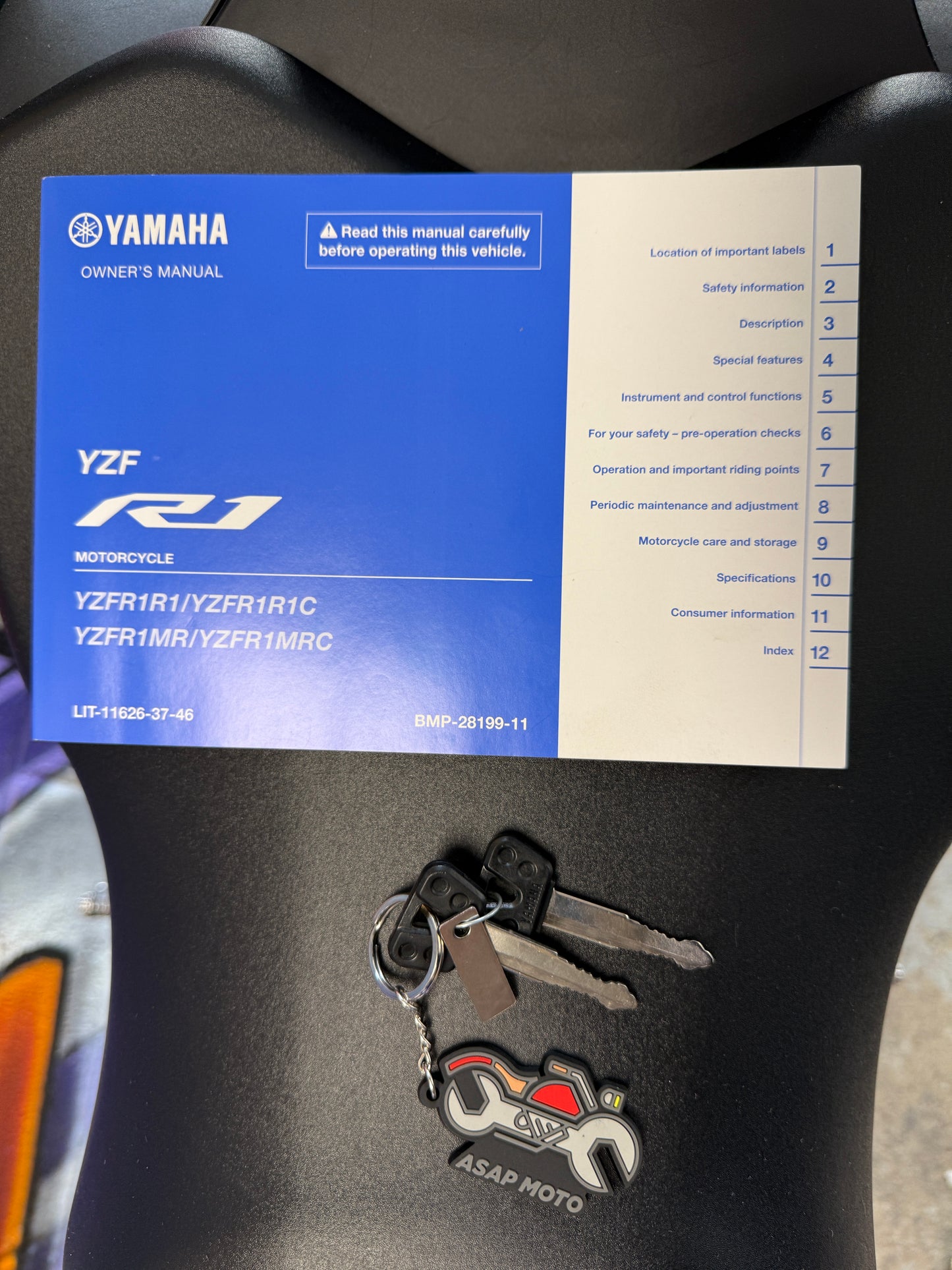 2024 Yamaha YZF R1 Yamaha Blue