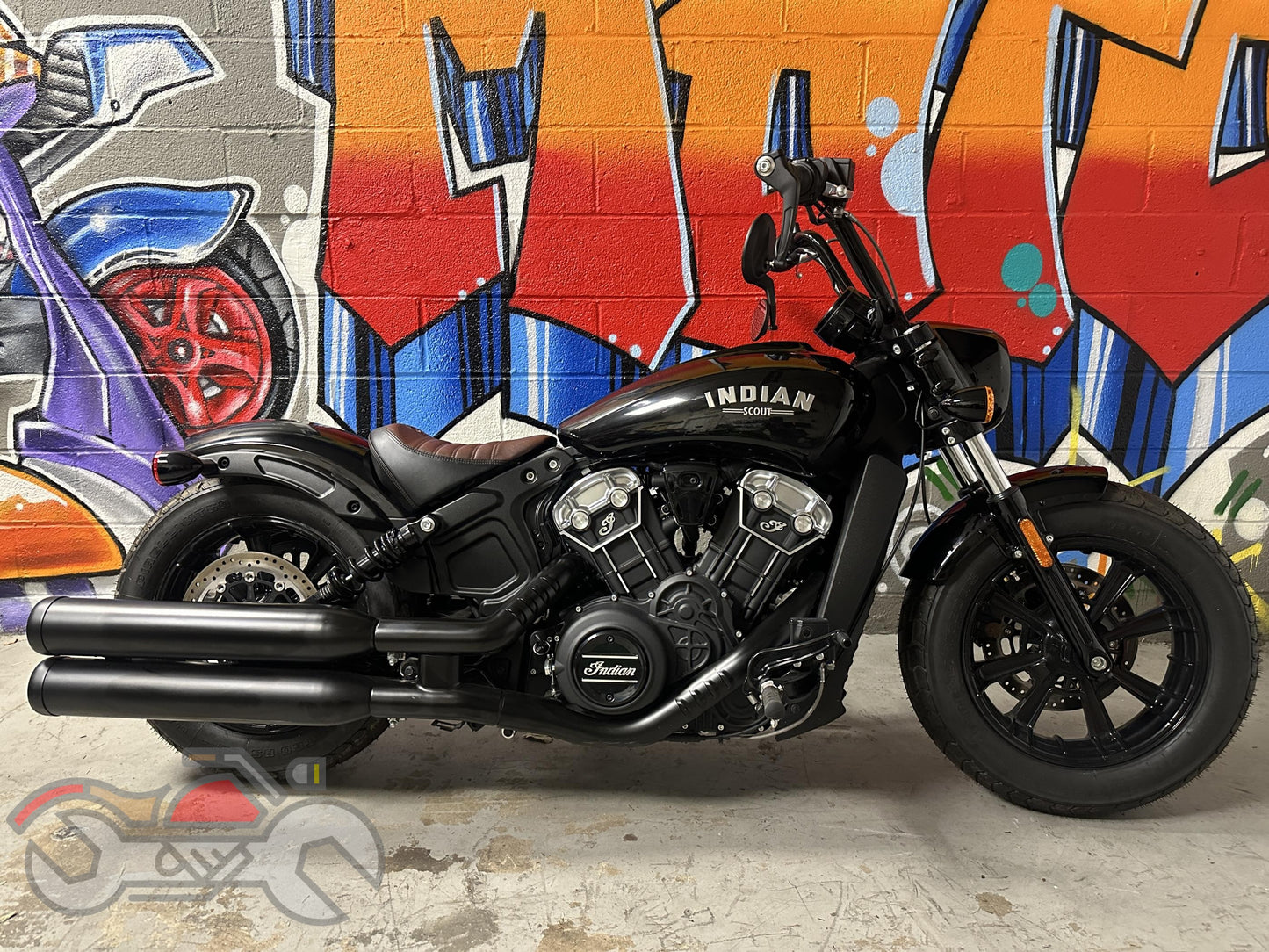 2023 INDIAN SCOUT BOBBER METALLIC BLACK