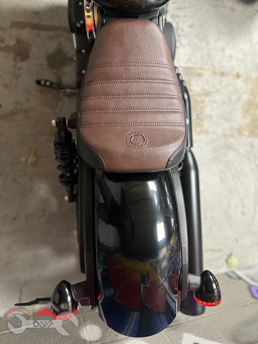 2023 INDIAN SCOUT BOBBER METALLIC BLACK