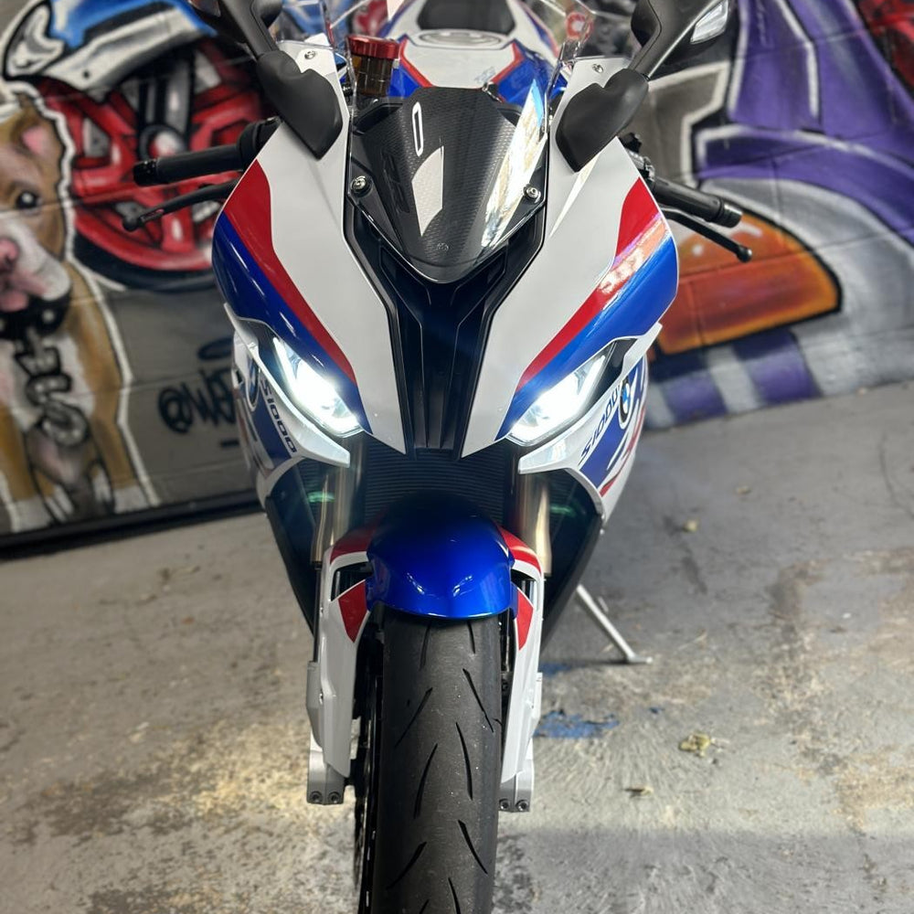 
                      
                        2021 BMW S1000RR M PACKAGE CARBON WHEELS
                      
                    