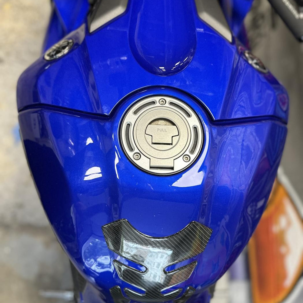 
                      
                        2024 YAMAHA R1 BLUE Marchesini
                      
                    