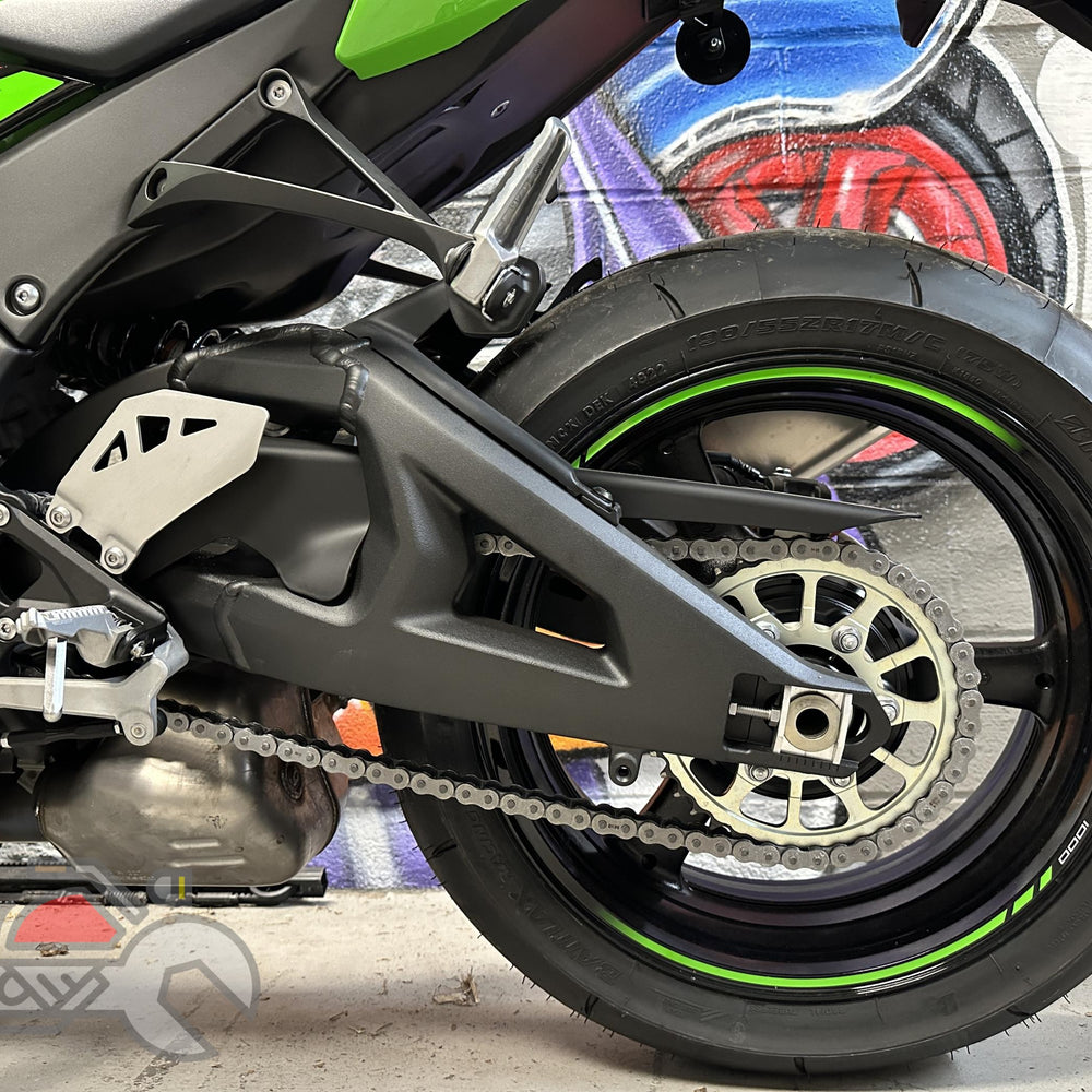 
                      
                        2023 KAWSAKI ZX10R KRT ABS
                      
                    