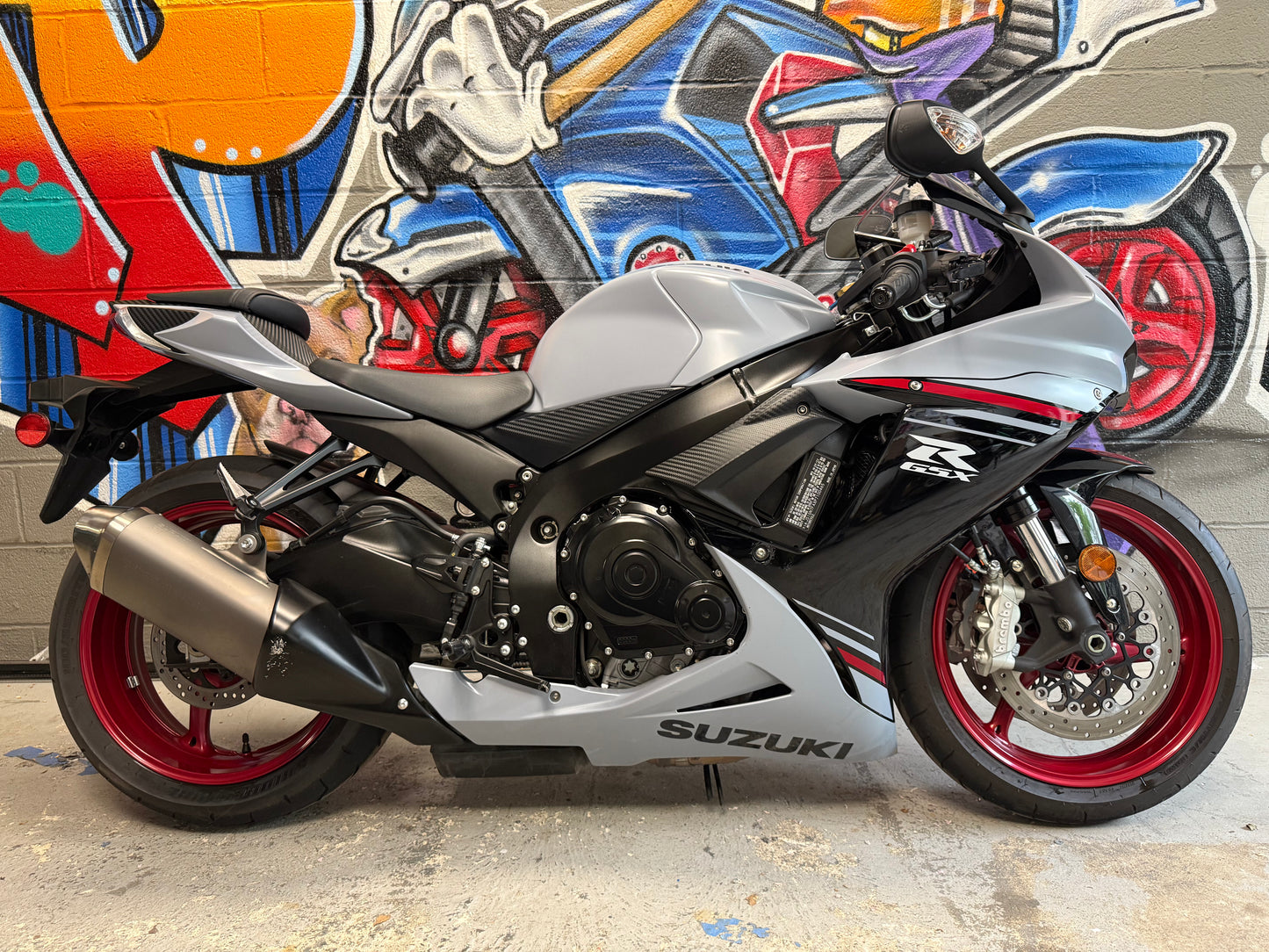 2023 SUZUKI GSXR 600