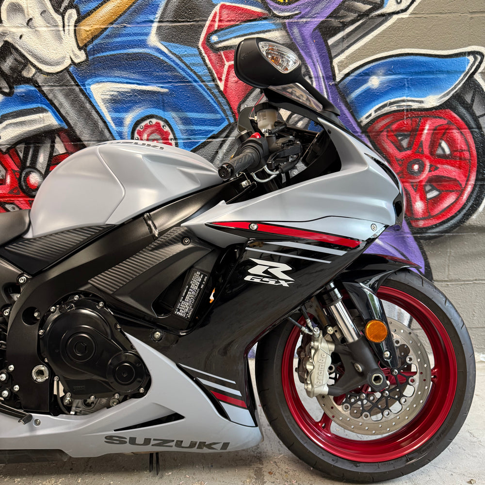
                      
                        2023 SUZUKI GSXR 600
                      
                    