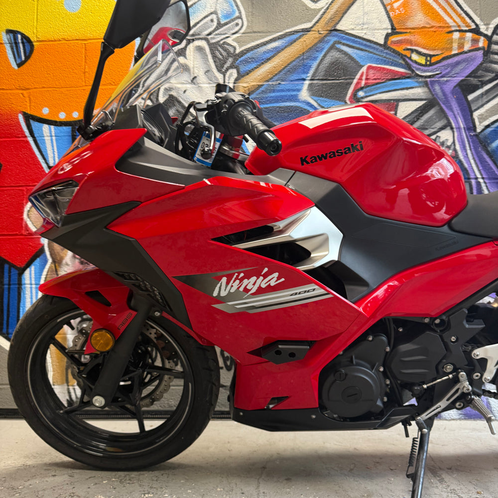 
                      
                        2021 KAWASAKI NINJA 400 ABS RED AUSTIN RACING
                      
                    