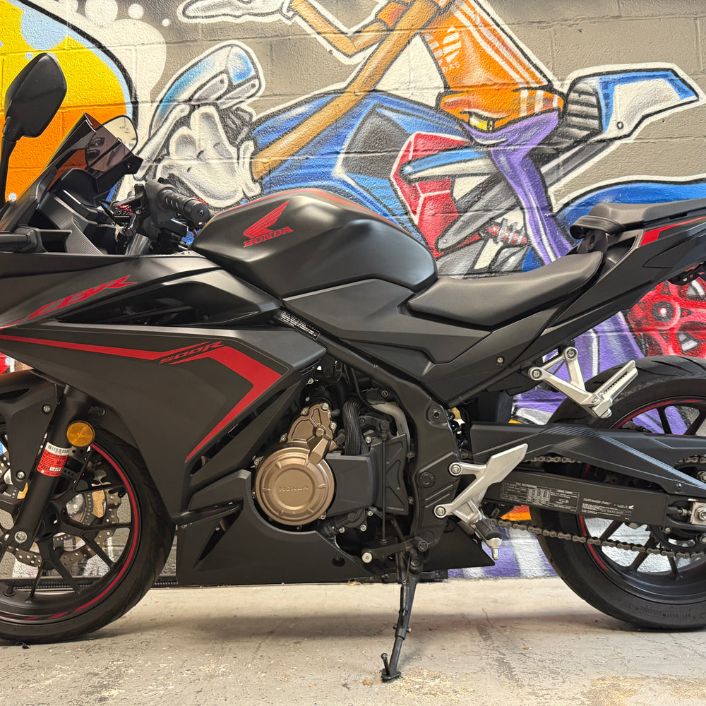
                      
                        2021 HONDA CBR 500 ABS
                      
                    
