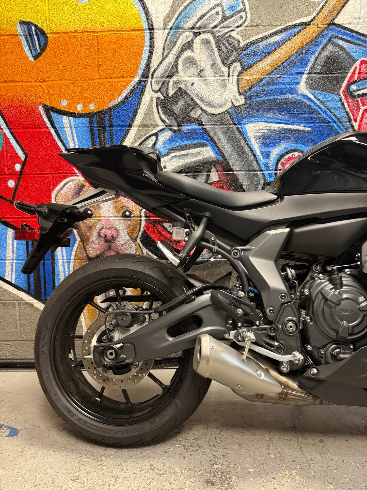 2024 YAMAHA R7 MATTE BLACK