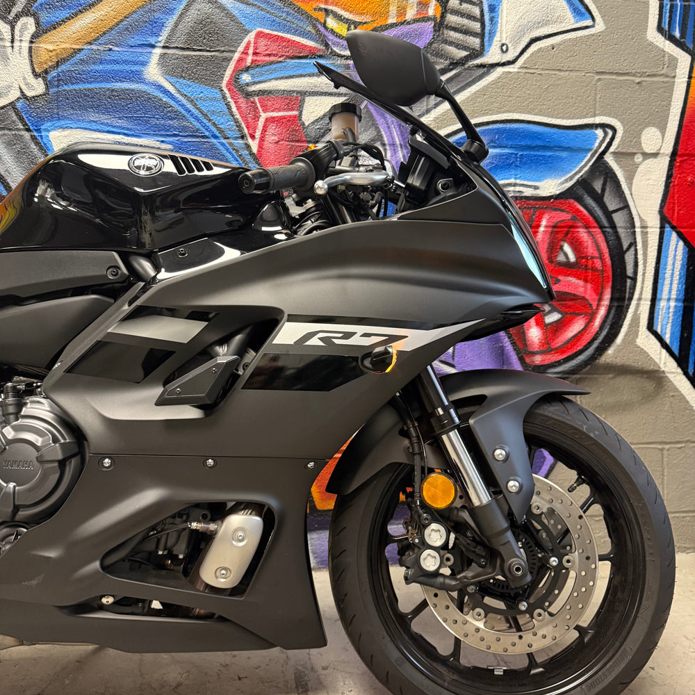 
                      
                        2024 YAMAHA R7 MATTE BLACK
                      
                    