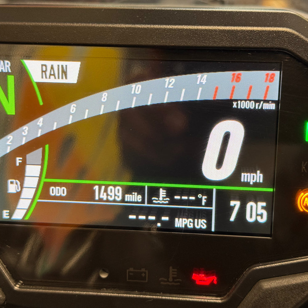 
                      
                        2024 KAWASAKI NINJA ZX6R ABS AKRAPOVIC
                      
                    