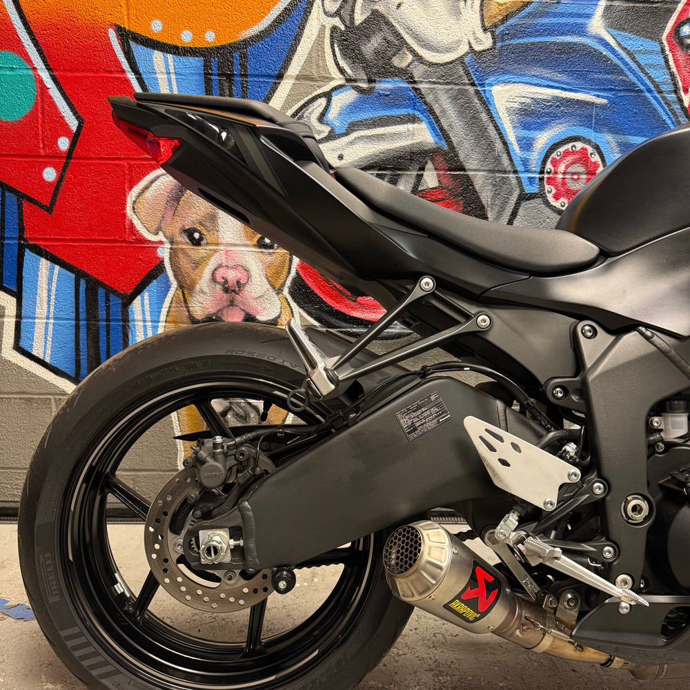 2024 KAWASAKI NINJA ZX6R ABS AKRAPOVIC