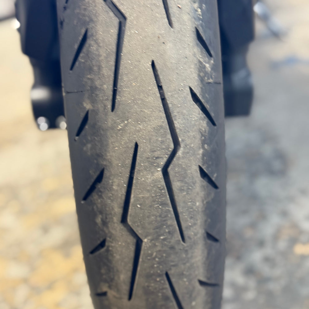 
                      
                        2024 KAWASAKI NINJA ZX6R ABS AKRAPOVIC
                      
                    
