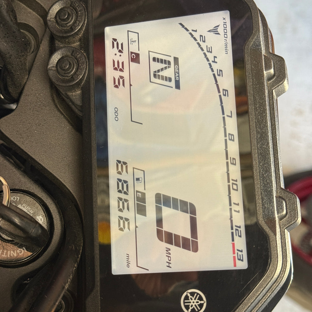 
                      
                        2020 YAMAHA MT03 GREY RED
                      
                    