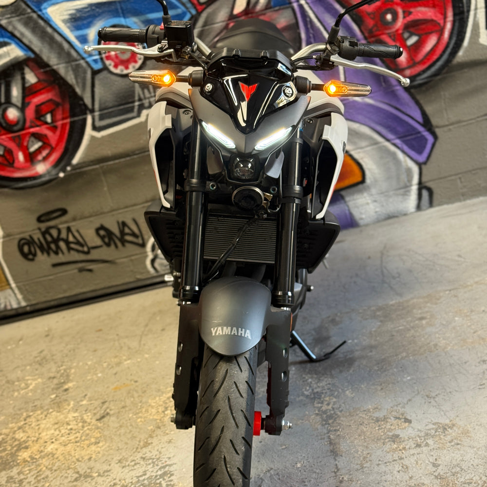 
                      
                        2020 YAMAHA MT03 GREY RED
                      
                    