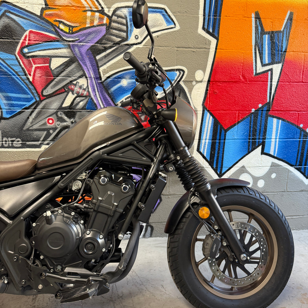 
                      
                        2023  HONDA REBEL 500 SE ABS Vance Hines Comp
                      
                    