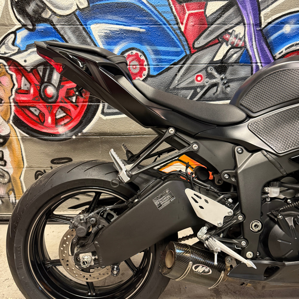 2024 Kawasaki Ninja ZX6R M4 slip on