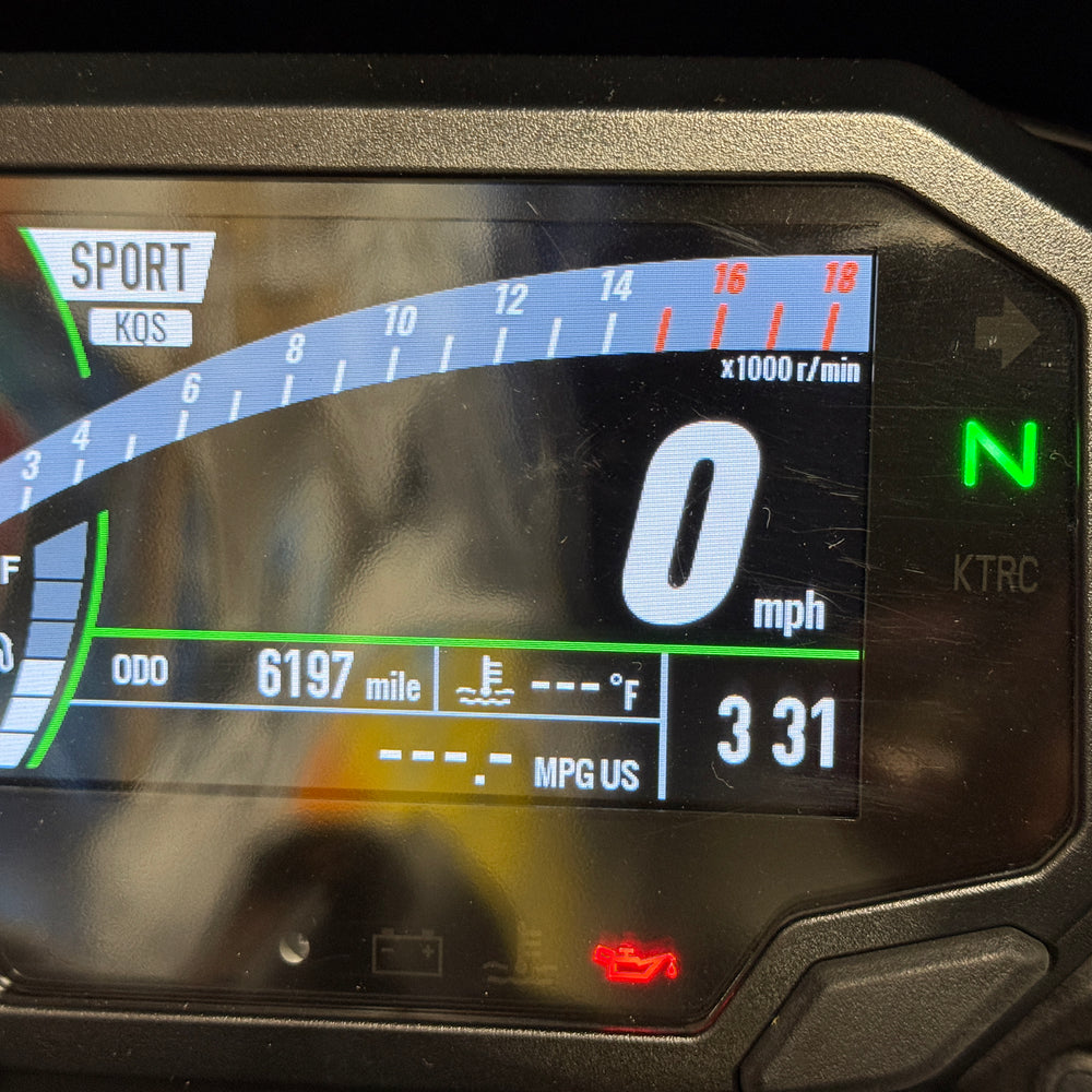 
                      
                        2024 Kawasaki Ninja ZX6R M4 slip on
                      
                    