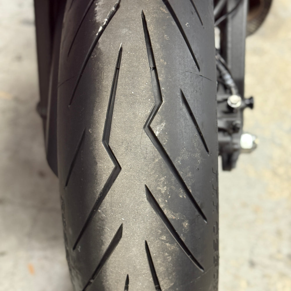 
                      
                        2024 Kawasaki Ninja ZX6R M4 slip on
                      
                    