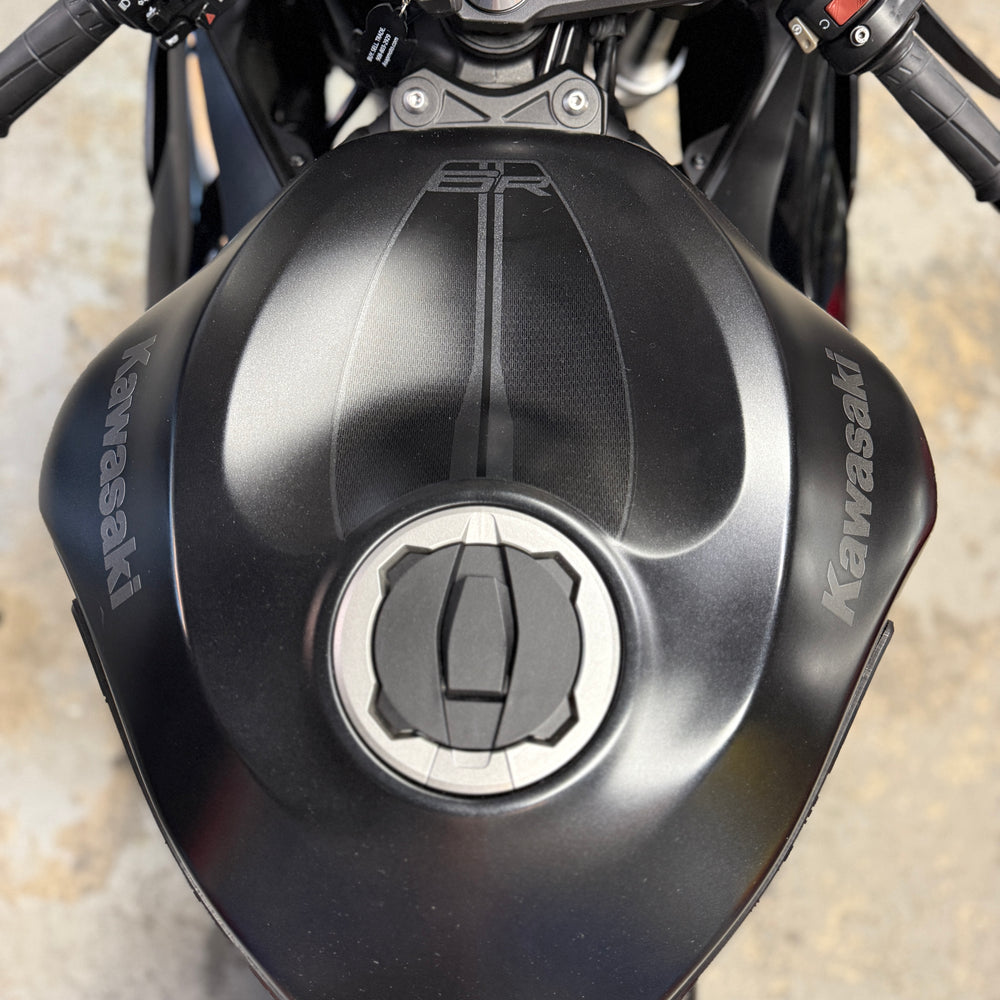 
                      
                        2024 Kawasaki Ninja ZX6R M4 slip on
                      
                    