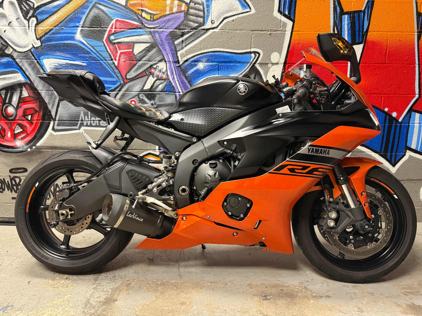 2020 Yamaha R6 Leo Vince Vivid Orange Black