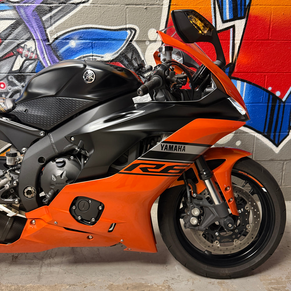 
                      
                        2020 Yamaha R6 Leo Vince Vivid Orange Black
                      
                    