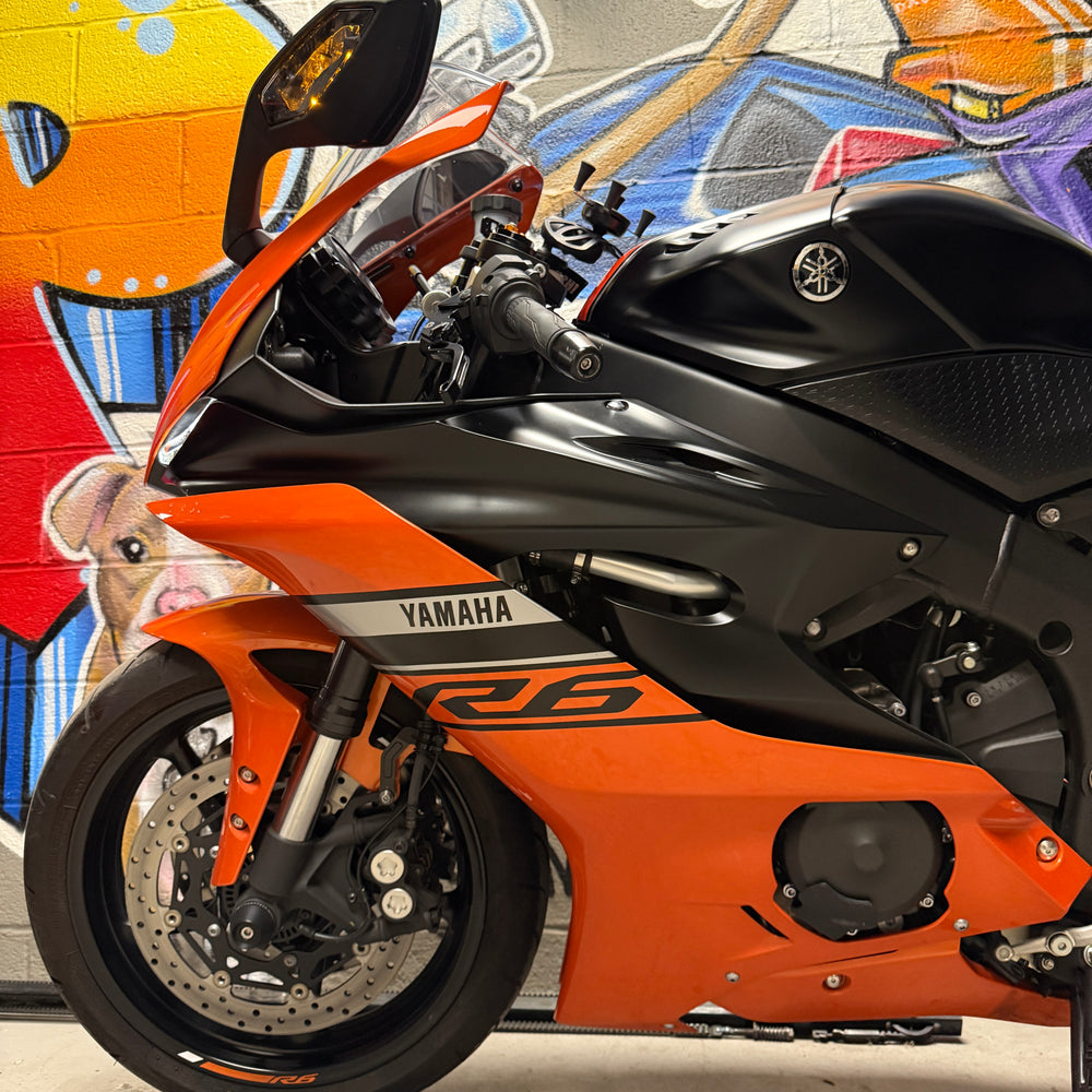 
                      
                        2020 Yamaha R6 Leo Vince Vivid Orange Black
                      
                    