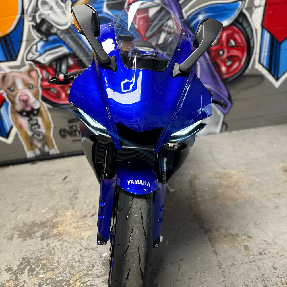 
                      
                        2024 YAMAHA R1 BLUE AKRAPOVIC
                      
                    