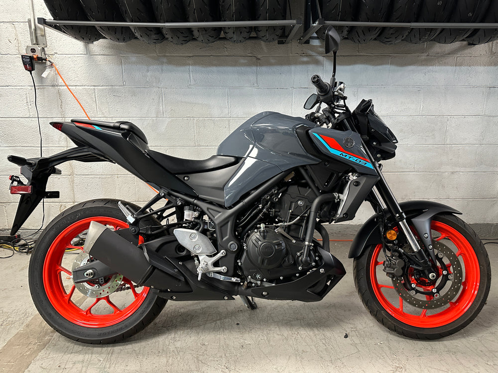 2021 YAMAHA MT03 GREY