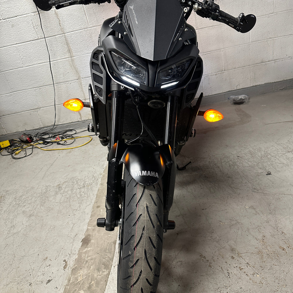 
                      
                        2018 Yamaha MT09 RAVEN
                      
                    