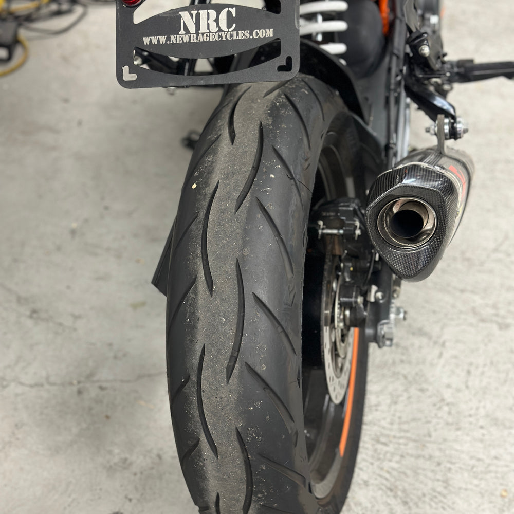 
                      
                        2023 KTM DUKE 390 AKRAPOVIC
                      
                    