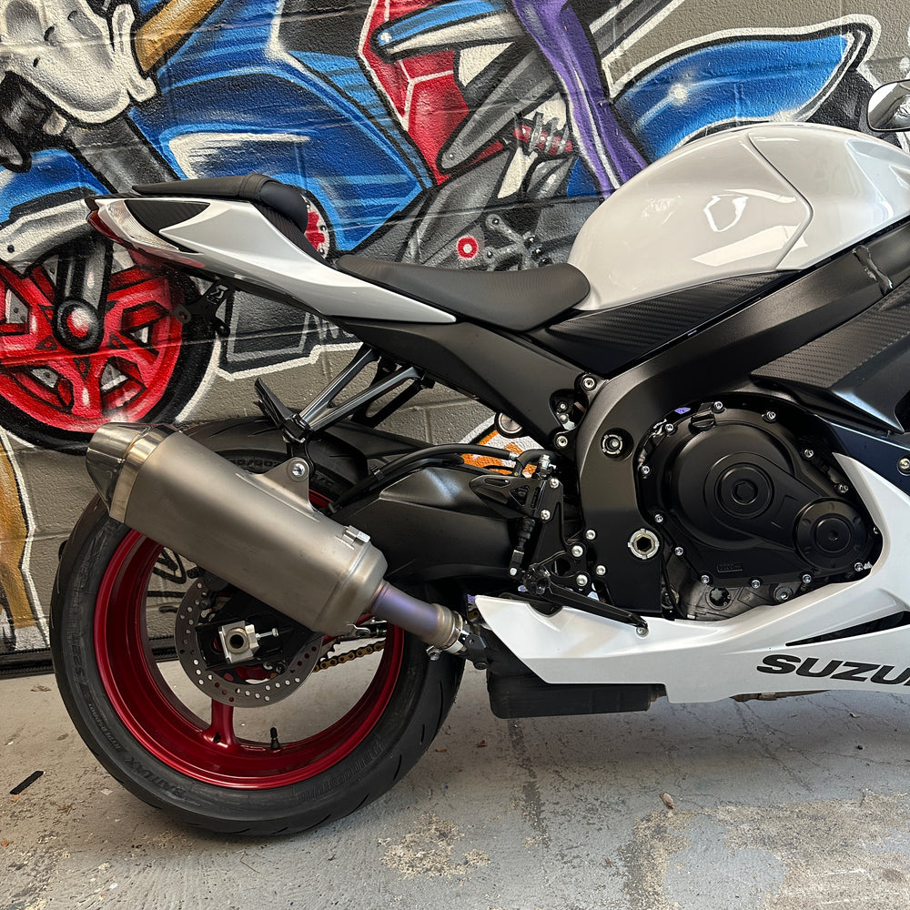 2024 SUZUKI GSXR 750 WHITE