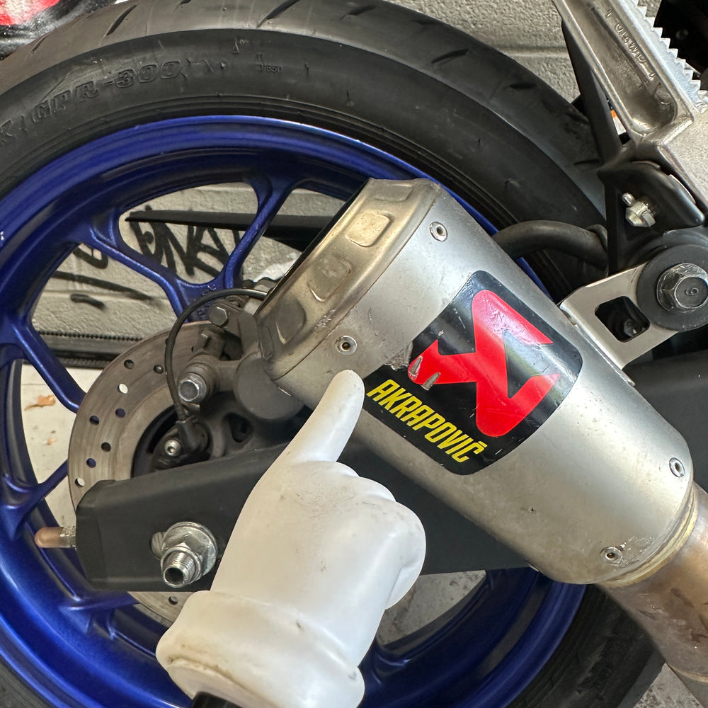 
                      
                        2020 YAMAHA R3 ABS BLUE AKRAPOVIC
                      
                    