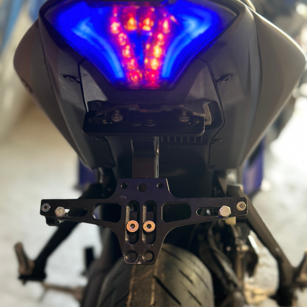 
                      
                        2020 YAMAHA R3 ABS BLUE AKRAPOVIC
                      
                    