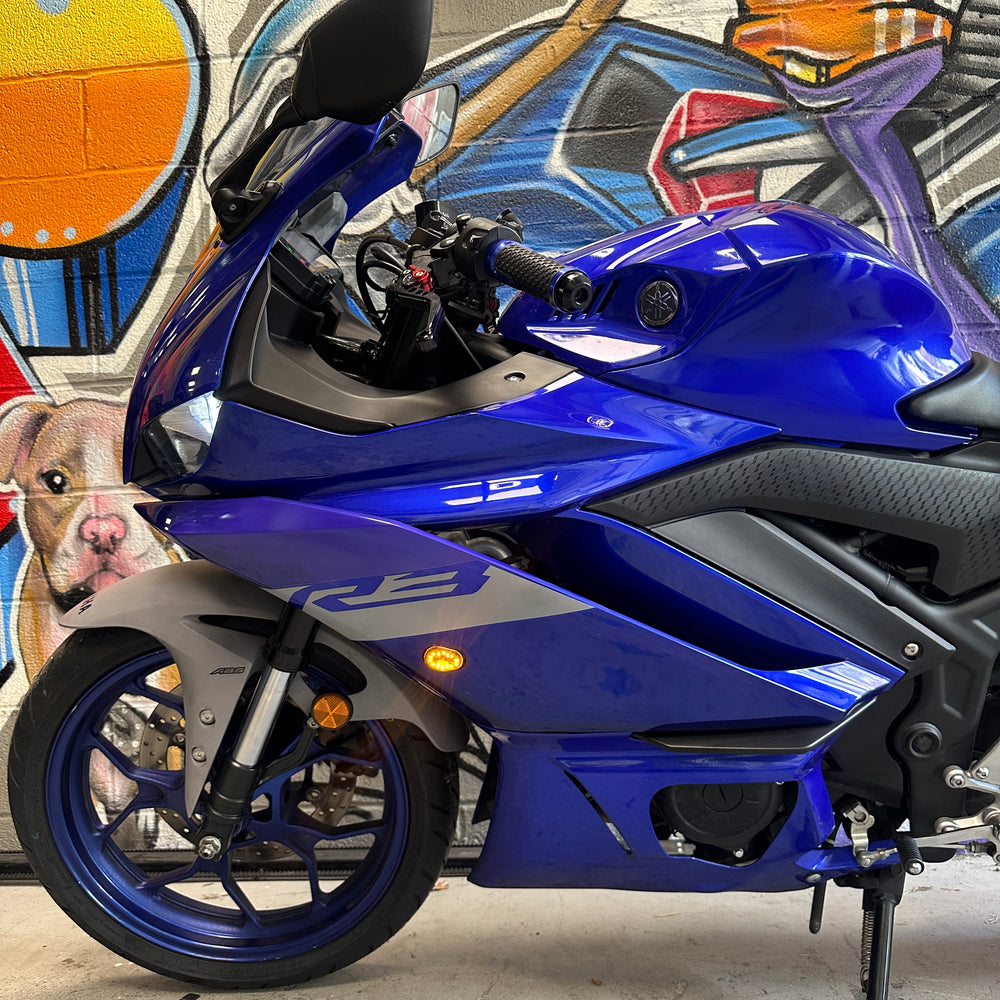 
                      
                        2020 YAMAHA R3 ABS BLUE AKRAPOVIC
                      
                    