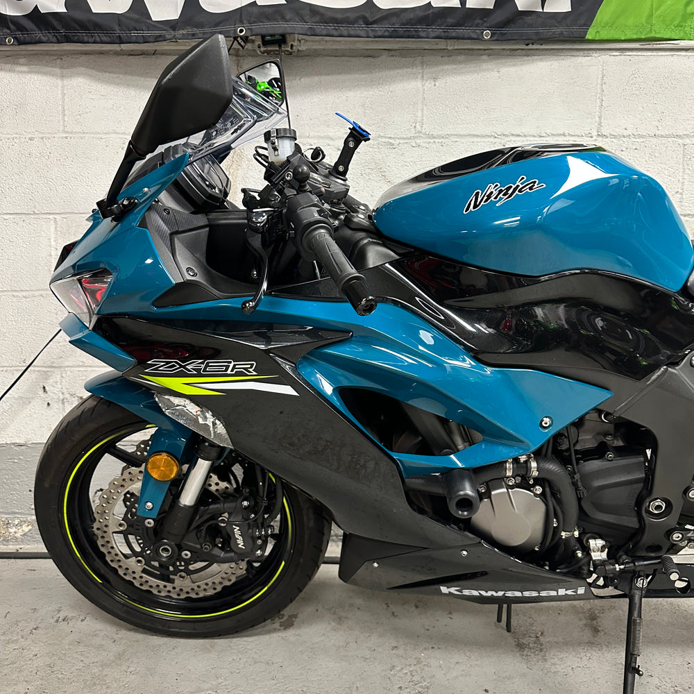 
                      
                        2021 Kawasaki Ninja ZX6R
                      
                    