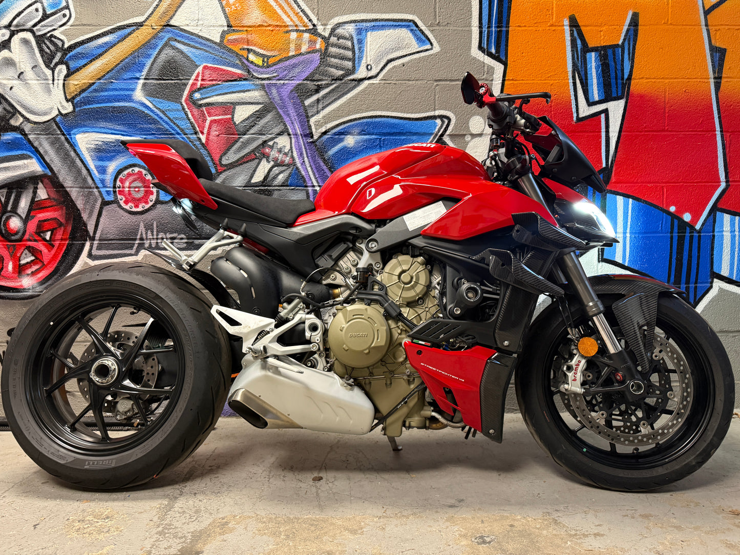 2022 Ducati Streetfighter V4 1100