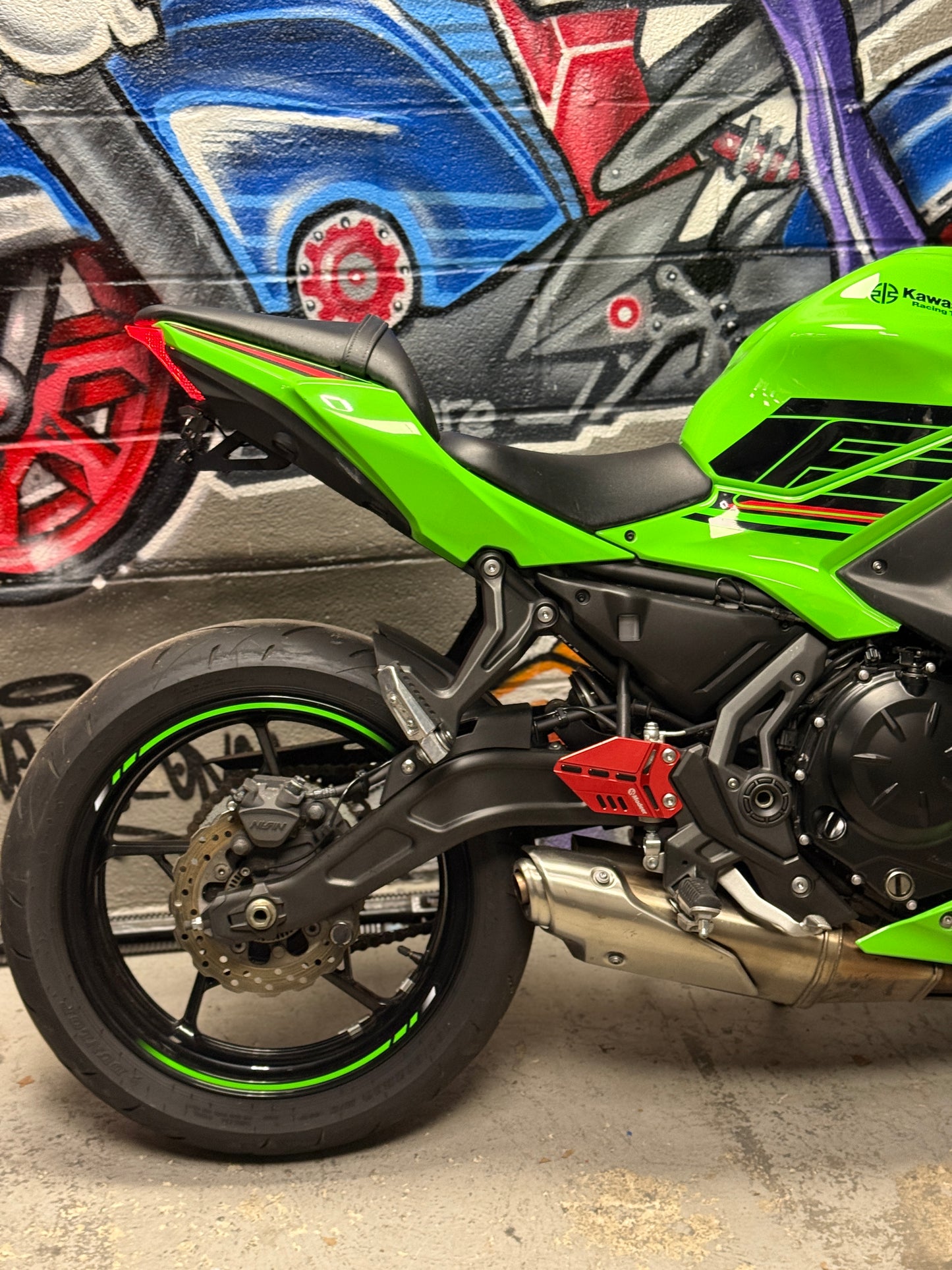 2023 Kawasaki Ninja 650 KRT ABS