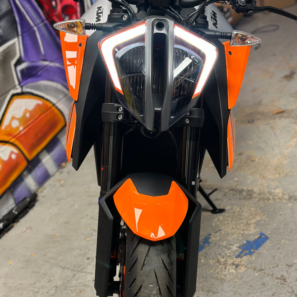 
                      
                        2023 KTM SUPERDUKE 1290 EVO R
                      
                    