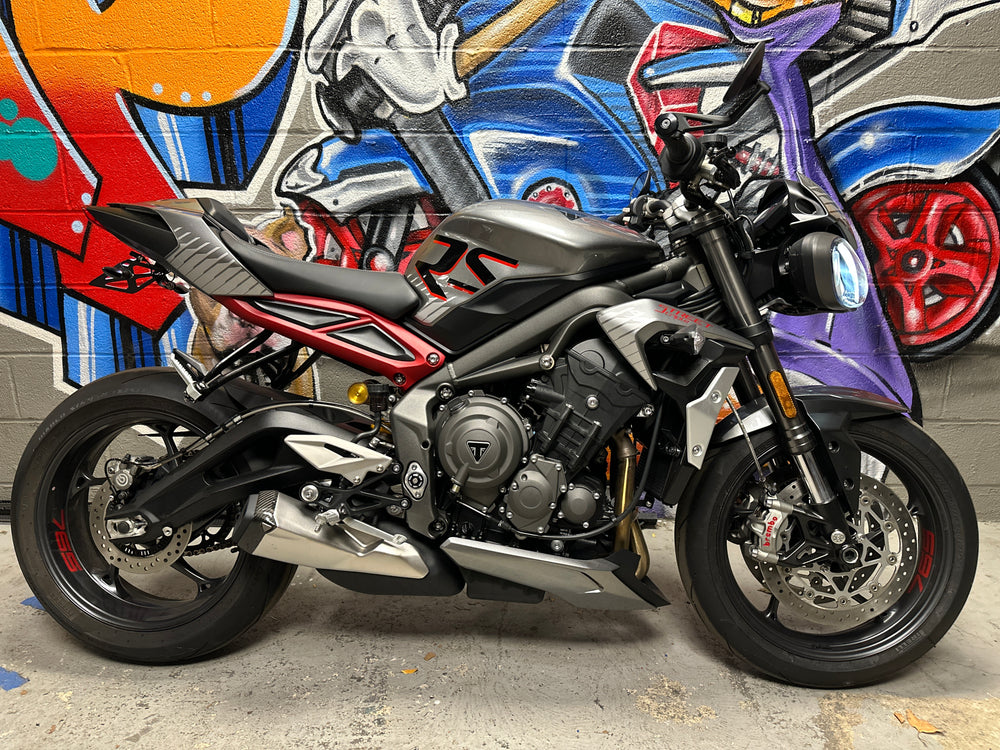 2022 Triumph 675 Street Triple RS