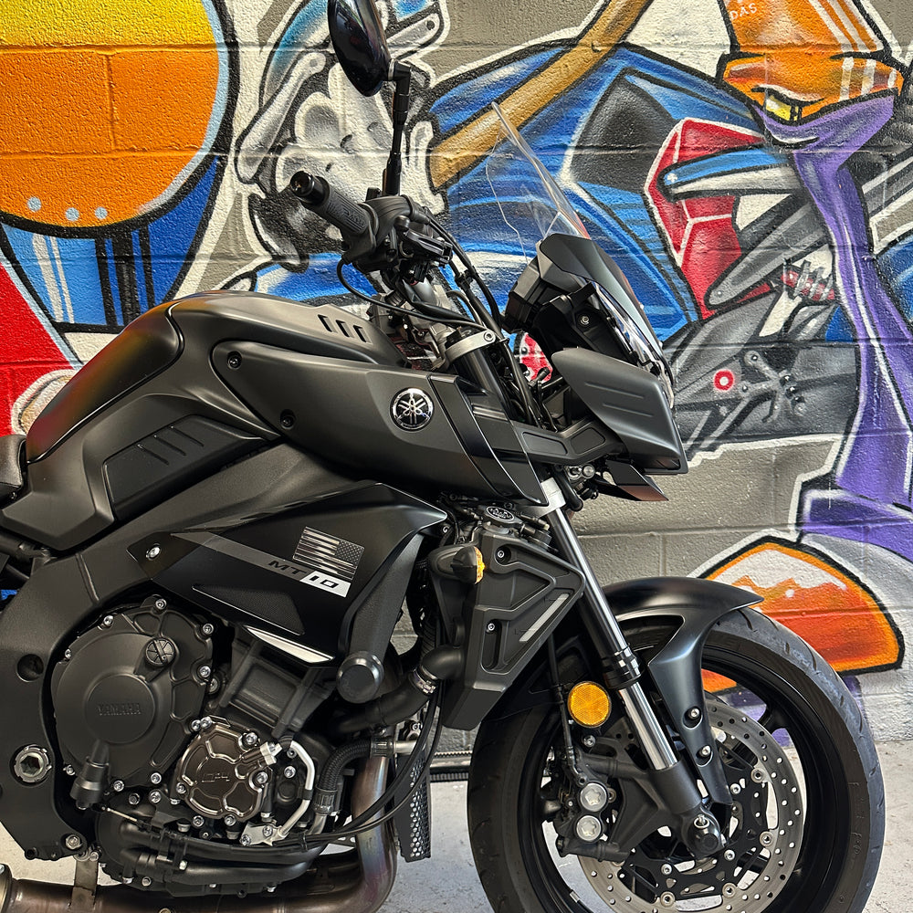 
                      
                        2021 YAMAHA MT10 RAVEN TUNED
                      
                    