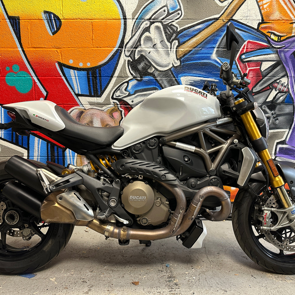 2015 DUCATI MONSTER 1200 S PEARL WHITE