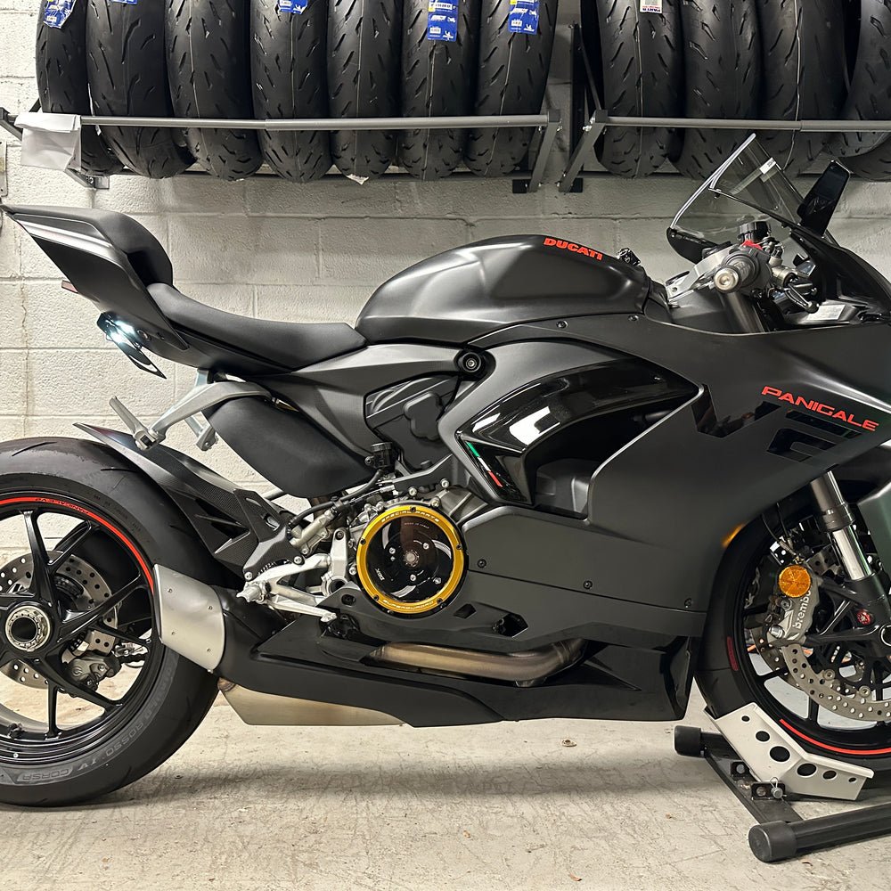 2024 DUCATI PANIGALE V2 CARBON PACKAGE