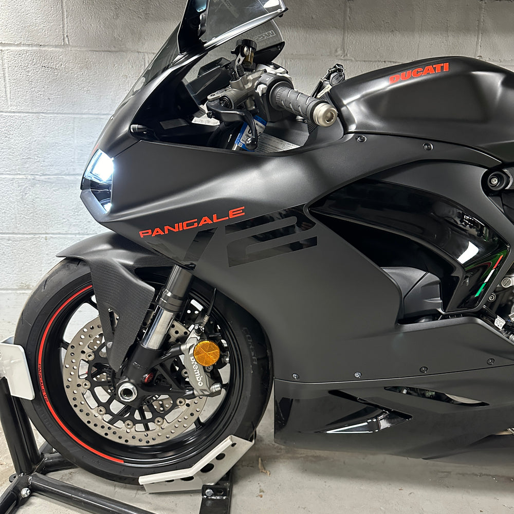 
                      
                        2024 DUCATI PANIGALE V2 CARBON PACKAGE
                      
                    