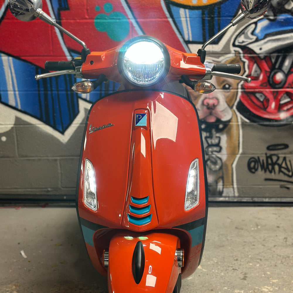 
                      
                        2023 Vespa Primavera 150
                      
                    