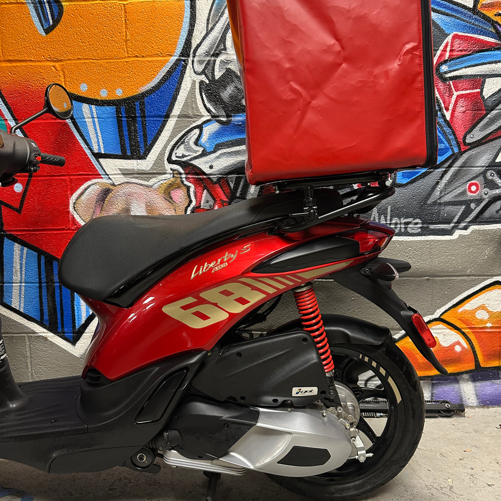 2024 Piaggio Liberty 150 S Rosso Atlas UBER EATS